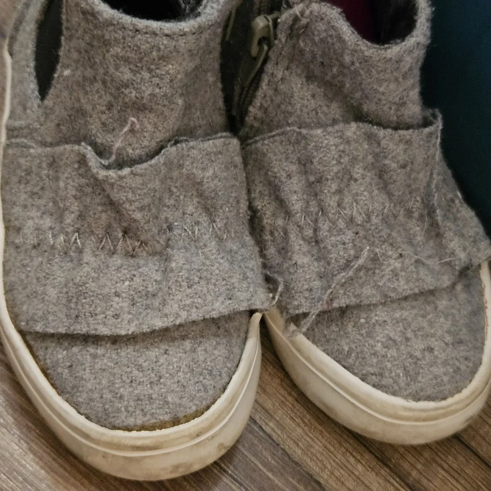 Zara Baby Toddler Girls Size 21 EU / US 5 Gray High‎ Top Sneaker Boots